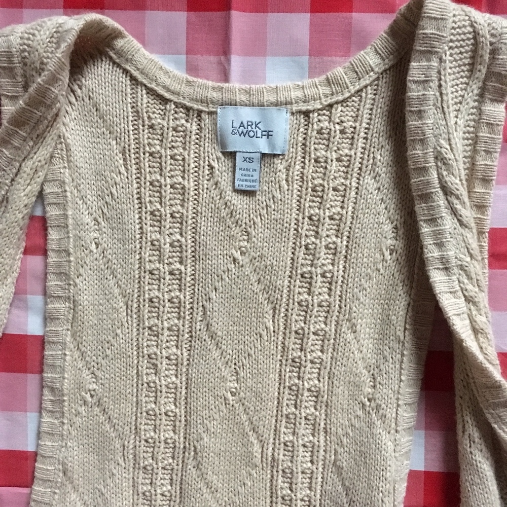 URBAN OUTFITTERS | Knitted vest